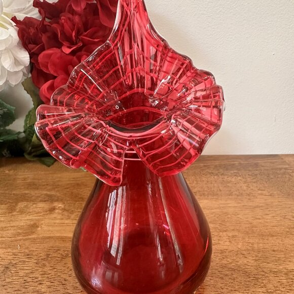 Fenton Cranberry Art Glass Vase Jack in the Pulpit Swirl White Ribbon Ruffle - Picture 2 of 7